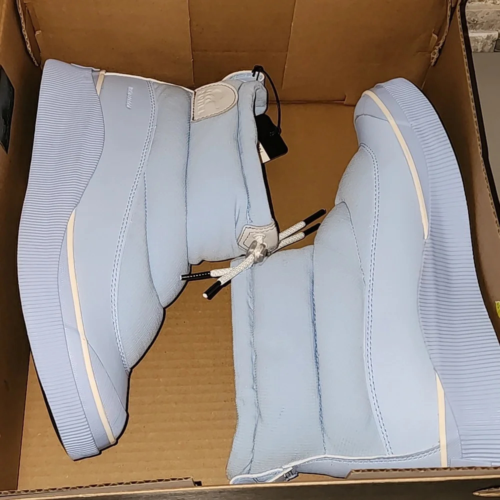 Sorel Brand New Women's Light Blue Winter Boots Snow Boots Waterproof
